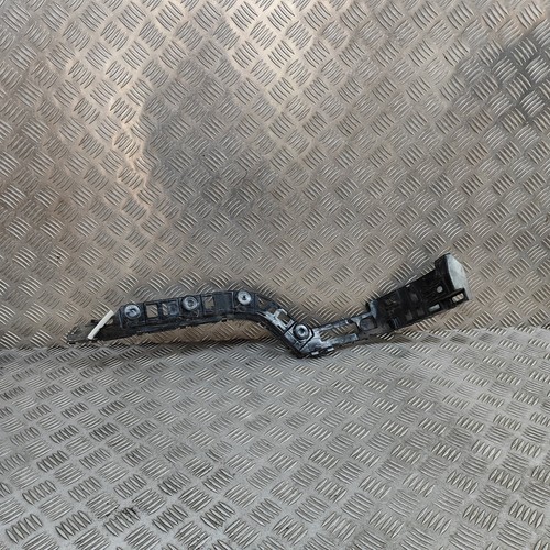 VW Passat Variante B7 365 Heck linker Stoßstangenhalter 3AF807393 1.6 Diesel 307