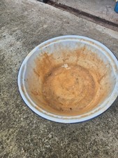 alte Emailsch&uuml;ssel 42 cm Dm Email Wanne wei&szlig; rund mit Randeinkerbung SELTEN 1260