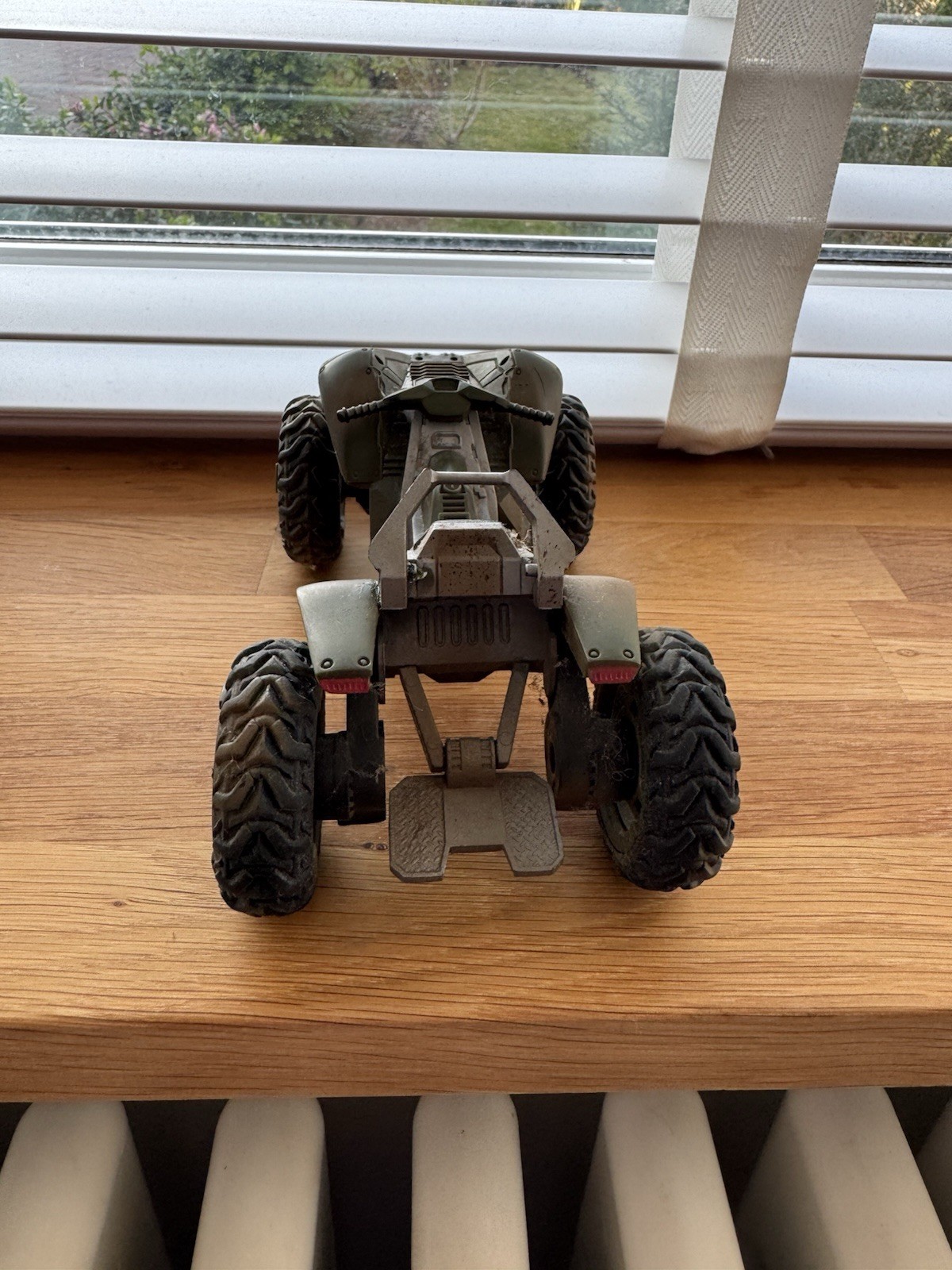 Picture 3 of 6