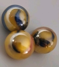 3 Glowing Lampwork Marbles UV-Reactive Shooters
