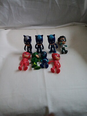 pj masks toys lots Of (8) Figurines