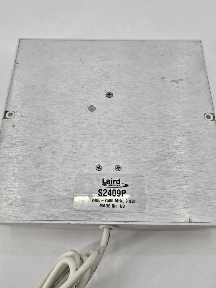 Laird Connectivity S2409P Patch Antenna - Image 4 of 4