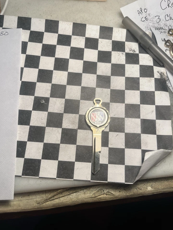 Buick Regal Electra Wildcat Riviera Skylark LeSabre Century 1968 1972 1976 1980 Foto 2 de 4