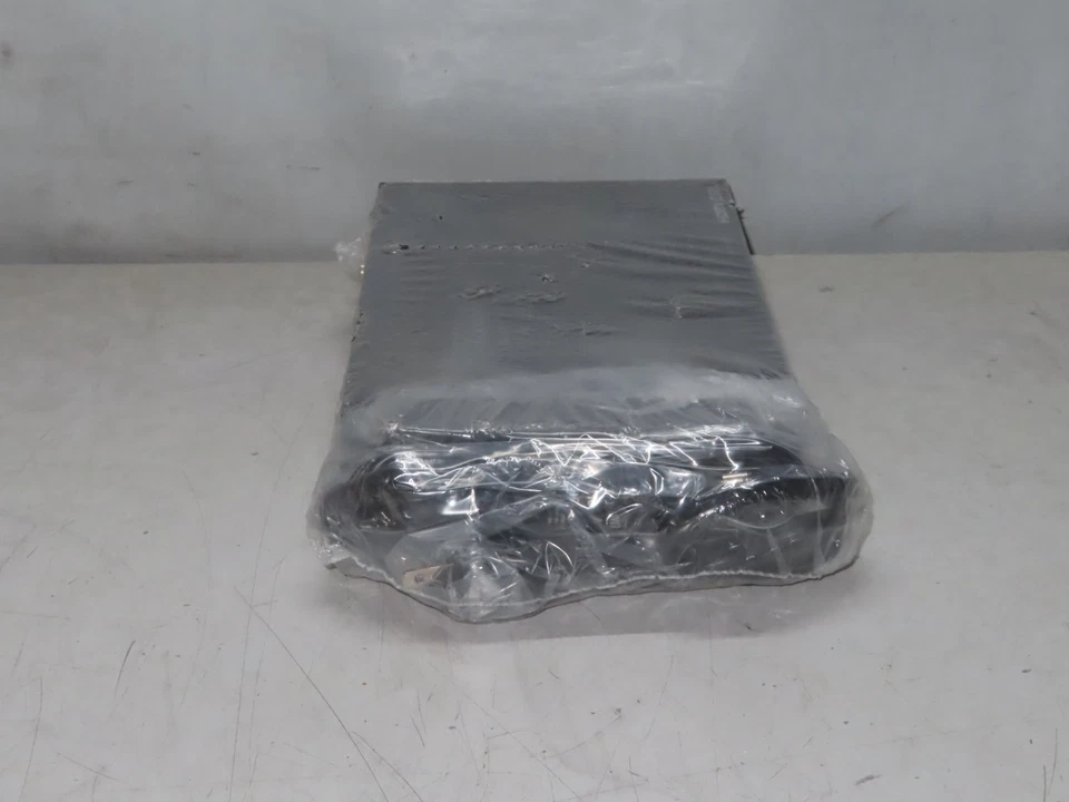 NEW Arris DCX3200 Cable Boxes w/ Power Adapters - Image 4 of 4