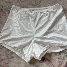 Vintage Vassarette Panties 2XL Second Skin Boudoir Shorts White Open Gusset