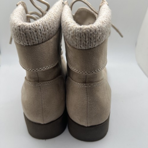 ST JOHNS BAY Women's Size 7.5 Tan Suede Lace Up Round Toe Ankle Boots - Picture 9 of 10