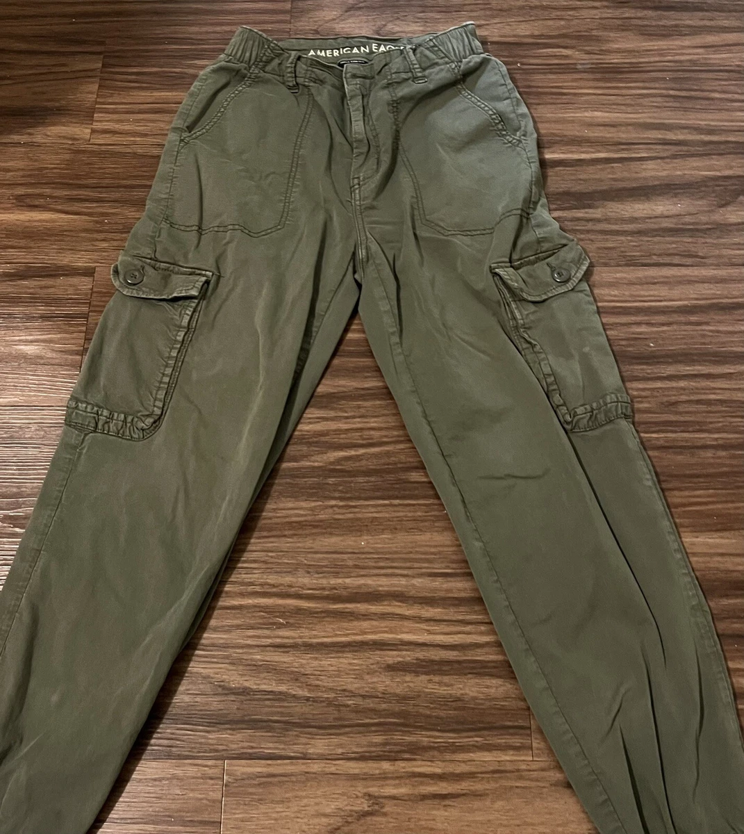 Women's American Eagle Super Stretch Cargo Pants Size 0 Short Army