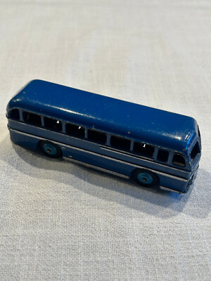 Dinky Duple Roadmaster Leyland Royal Tiger, Made in England