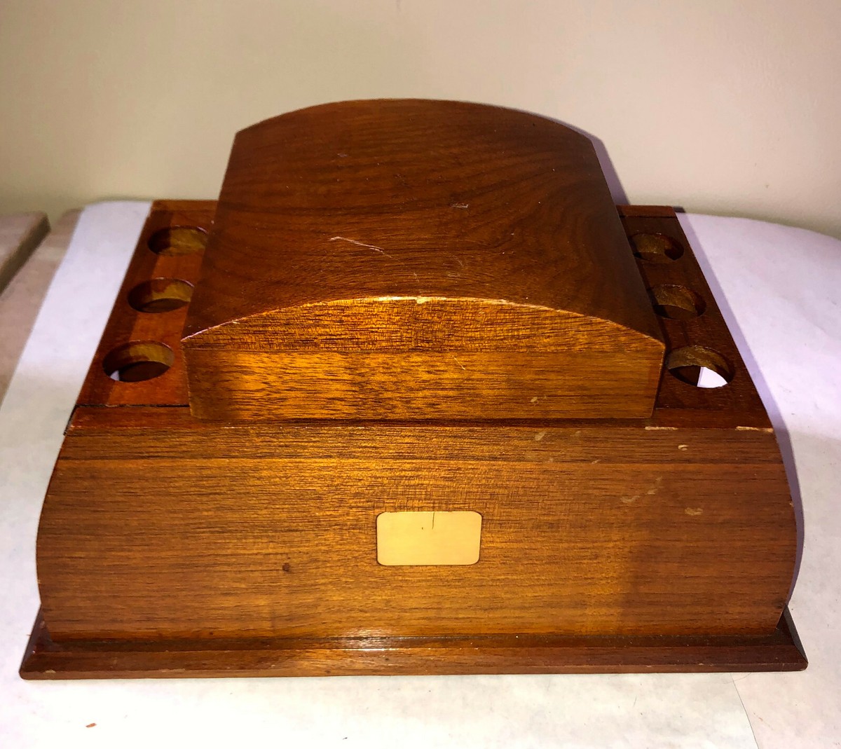 VINTAGE WALNUT 6 PIPE HOLDER AND HUMIDOR -TOBACCO HOLDER