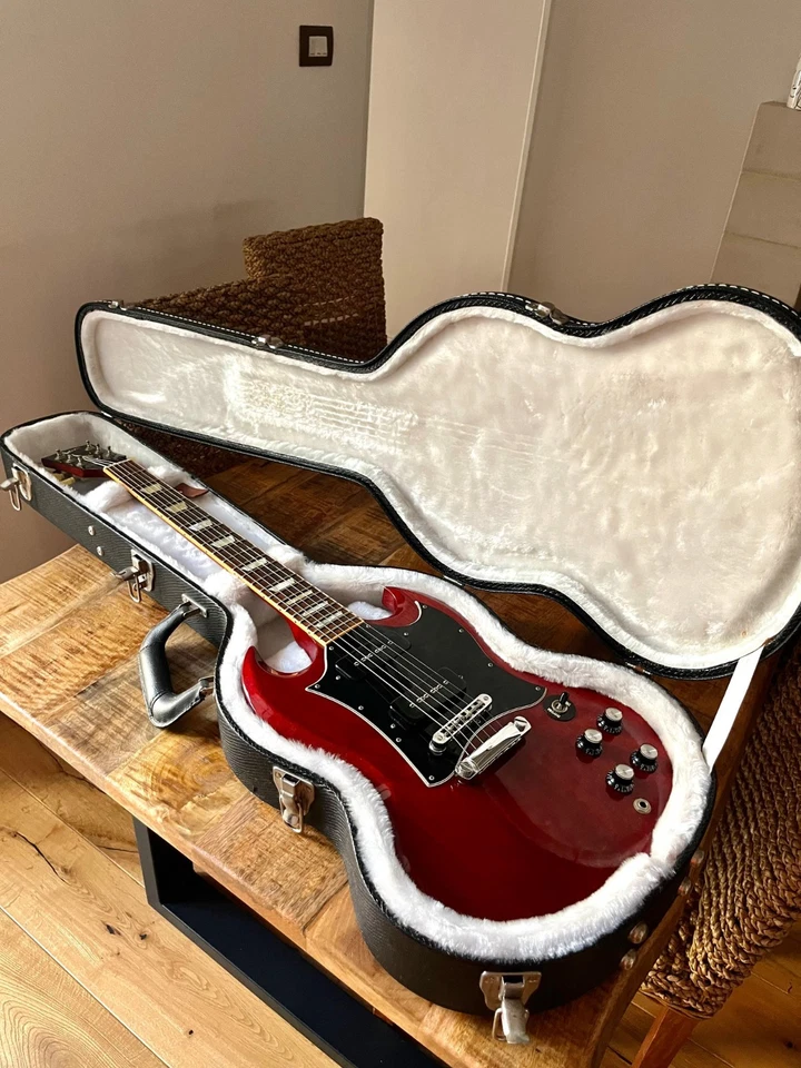 Gibson SG Standard, foto 1 di 5