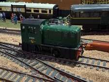 Silver Fox North British Diesel Hydraulic Loco Shunter D2905 Repainted Detailed