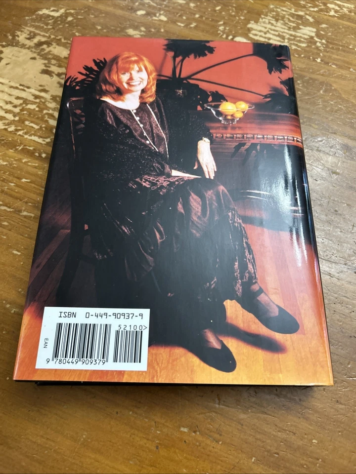 The Kindness of Strangers by Julie Smith *Signed* HC/DJ 1st Edition 1st Print - Imagem 4 de 4