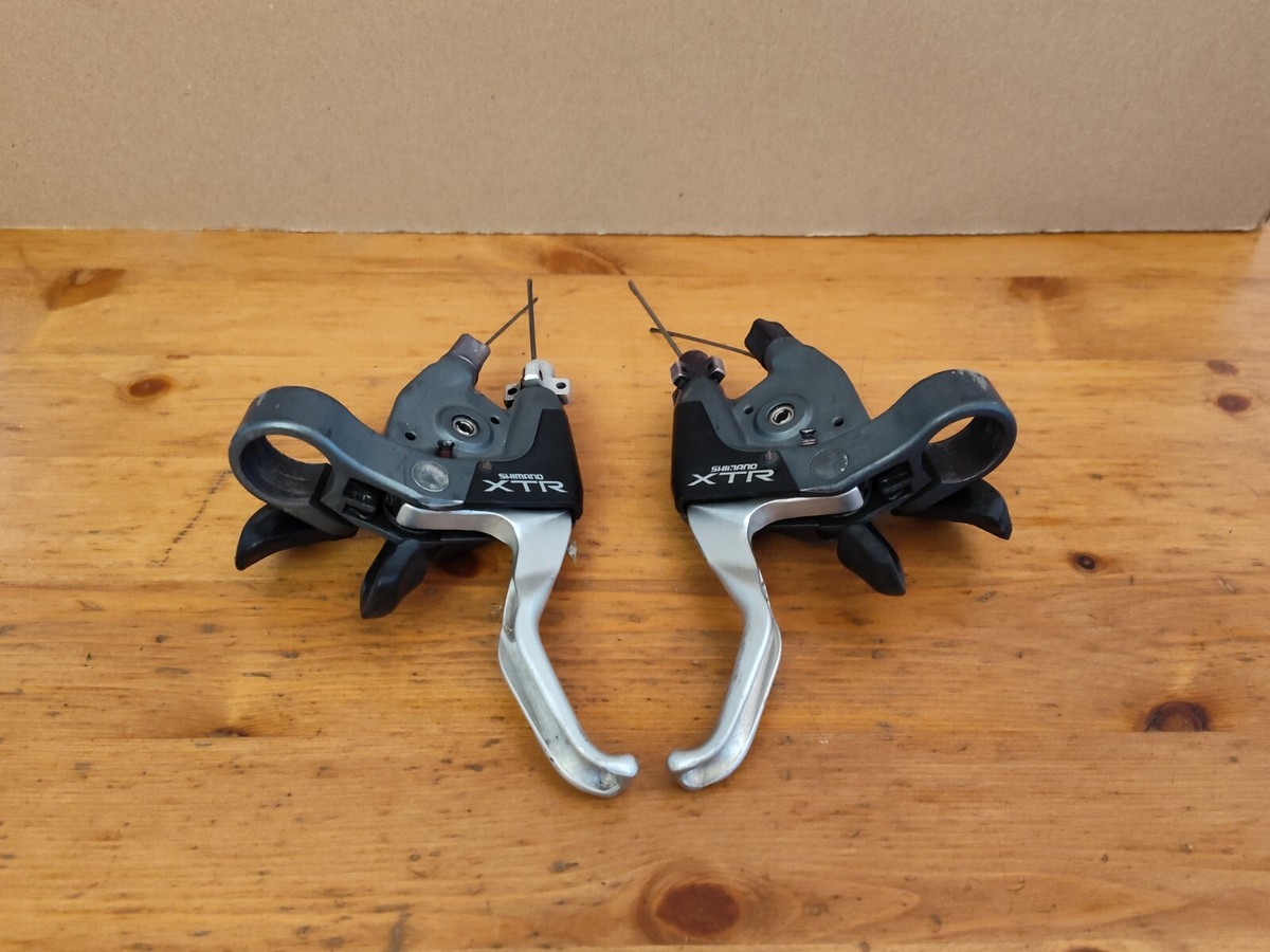 美品!! XTR 3×8速 ST-M950 // シマノ SHIMANO s-l400.jpg