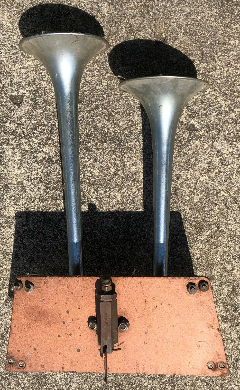 Grover Products Los Angeles Chrome 15'' Air Horn for Semi Truck Rat Rod