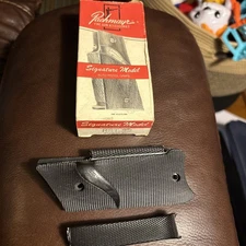 Pachmayr Ruger RST22 NOS Grips