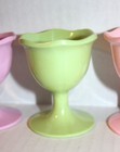 FOUR Pastel MELAMINE Boiled EGG CUPS HOLDER Tulip shaped HOME Easter collection  — photo 10