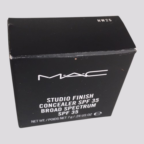 MAC Studio Finish Concealer SPF 35 Broad Spectrum NW25 - 7g/.24usoz DISCONTINUED - Picture 8 of 11