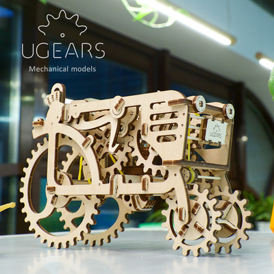 UGears Tractor Mechanical 3D Wooden Puzzle Kit DAMAGED BOX 30% OFF