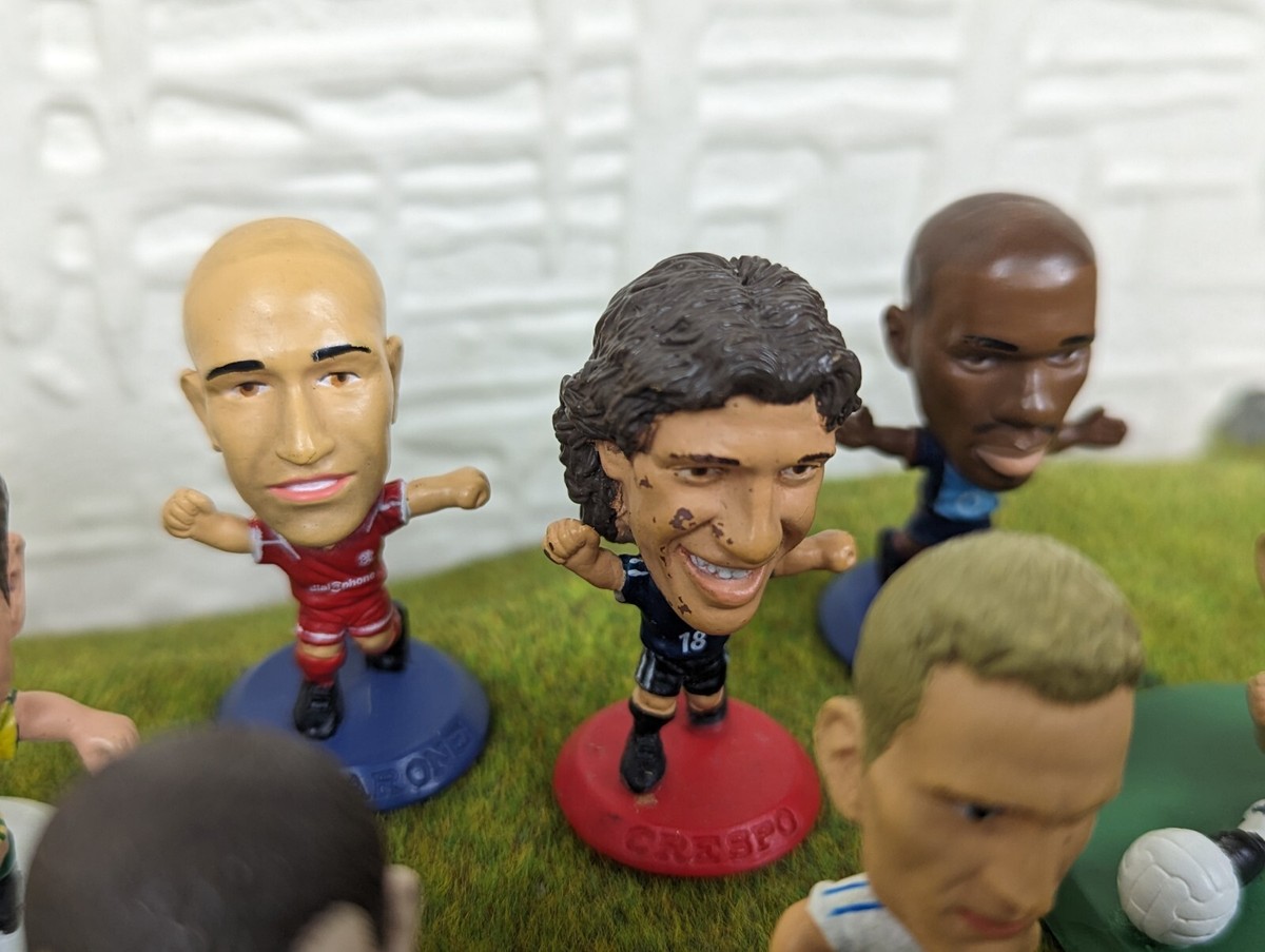 Toys - a collection of Corinthian Microstars football figurines, some