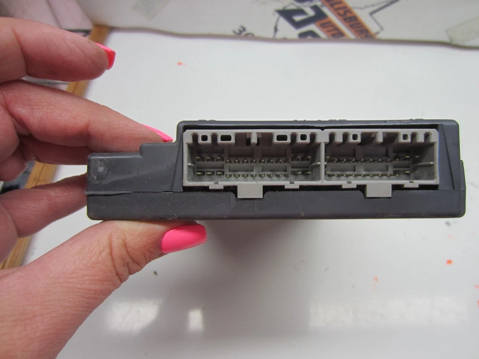 03 04 05 06 07 Hummer H2 Left Seat Memory Control Module BCM 15101511 - Imagem 2 de 4