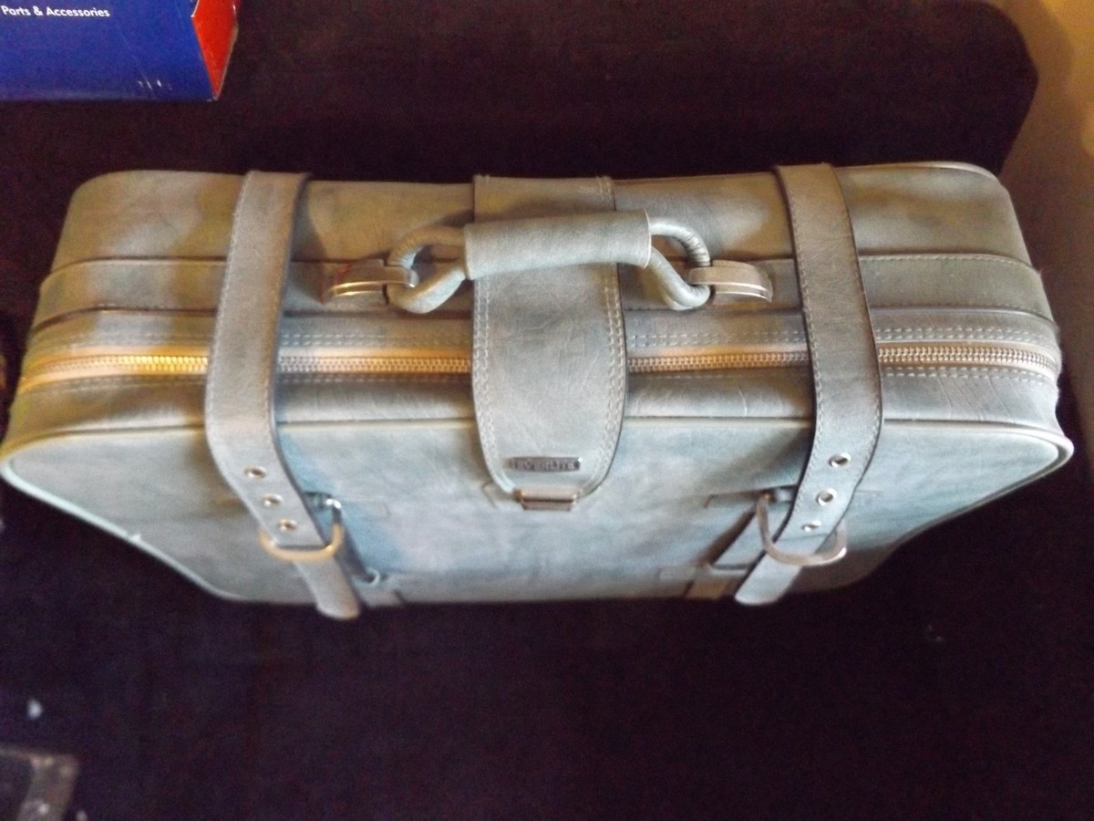 Vintage Everlite Blue Suitcase - Very Good Condition | eBay