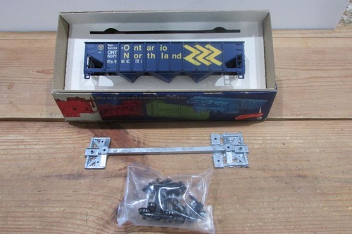 HO Scale RoundHouse 1497 50' 3Bay Hopper Ontario Northland RH4747