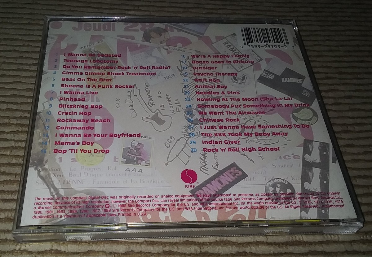 RAMONES MANIA &frasl; THE RAMONES 1990 SIRE CD 9 25709-2