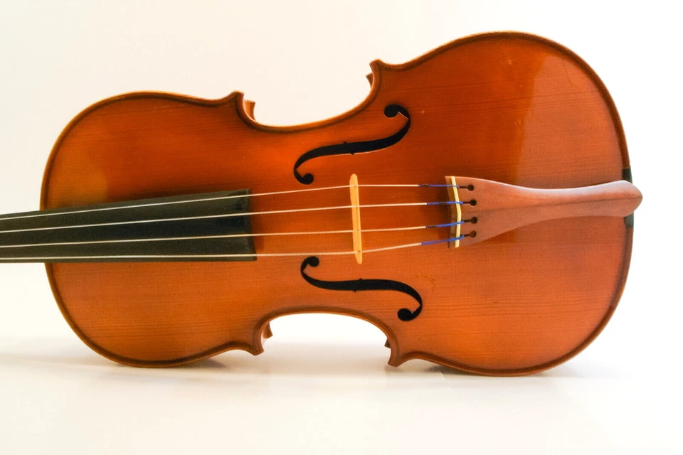 OTTO A. GLAESEL 16" Viola 1700 Stradivarius VA033E Vintage 1983 w/ Modern Case - Image 2 of 4