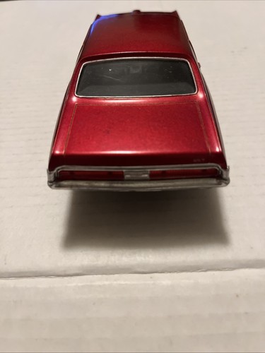 1969 Mercury Cougar XR-7 Built Plastic Model By AMT 1/25 Scale With Vintage Box - Picture 7 of 14