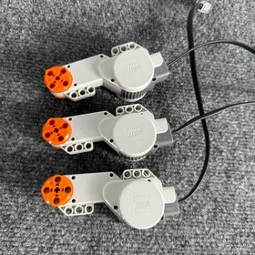 Lego Mindstorms NXT Electric Servo Motors 9842 with Cables Lot of 3