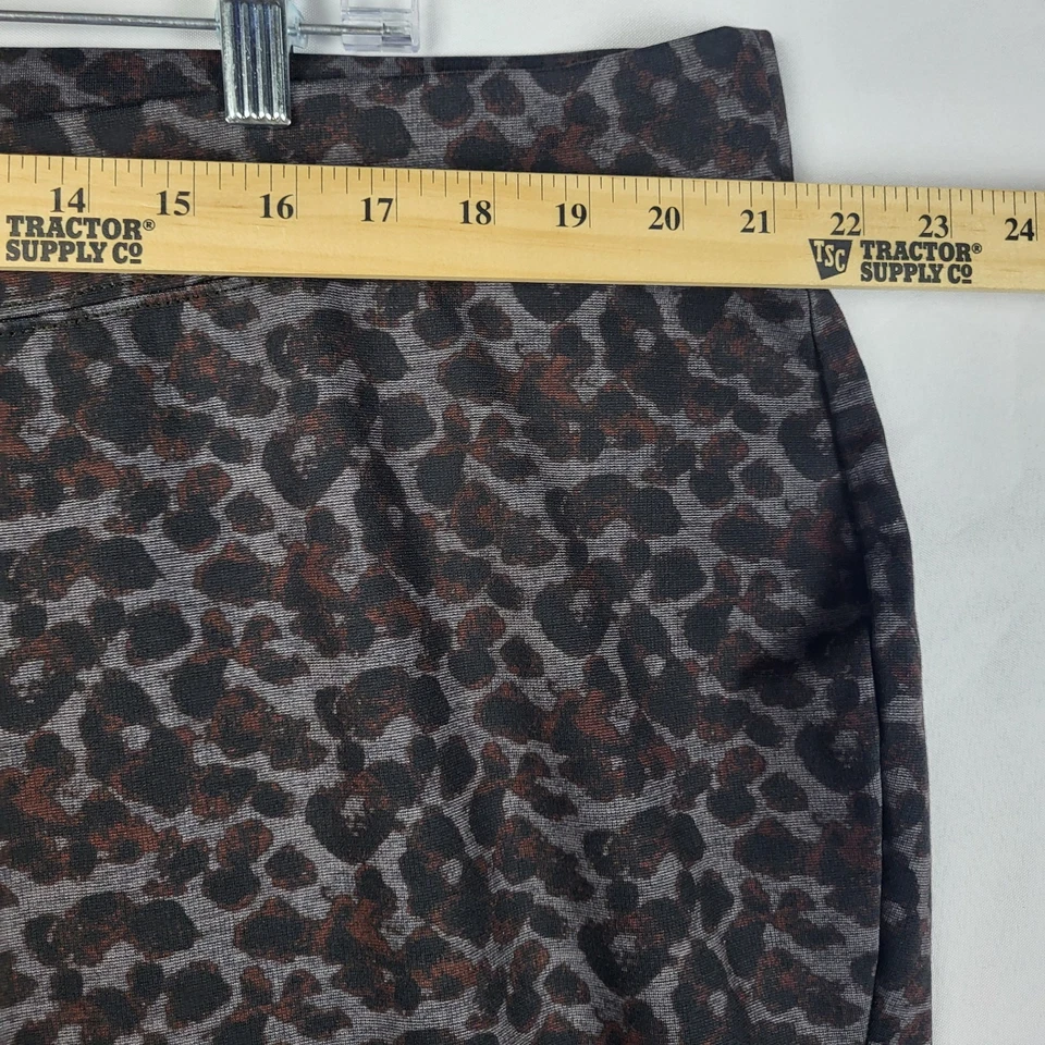 Calça Pull-On Feminina Catherine's Plus Size 2X Marrom Preta Estampa Animal Elástica - Imagem 3 de 4