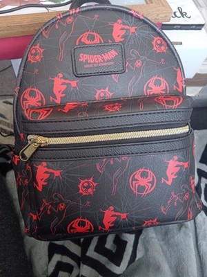 Entertainment Earth Loungefly Spider-Man Across The Spiderversre Mini Rucksack