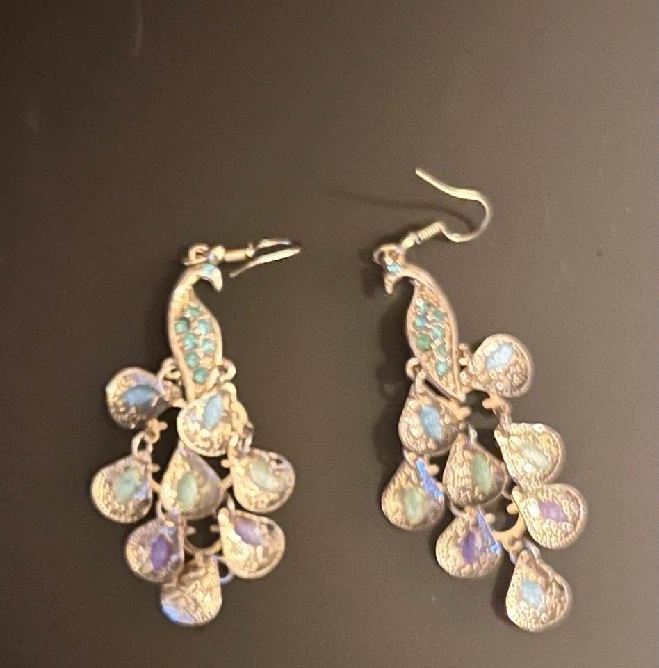 Betsey Johnson Crystal Blue Peacock Gold Filigree Dangle Earrings - Image 3 of 4