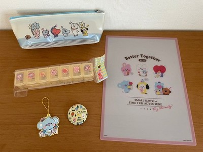 BTS BT21 Zahnbürstenetui, Pillen-Schreibblock, Dosenabzeichen-Schlüsselhalter...