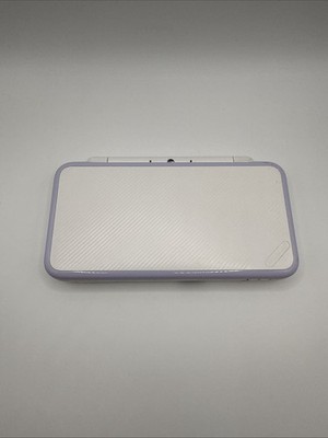 Nintendo 2DS XL - Weiß Lavendel inklusive Ladegerät / ohne Stylus