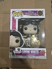 Funko Pop! Disney Princess #339 Snow White (Gold) With Pin Funko Shop Exclusive