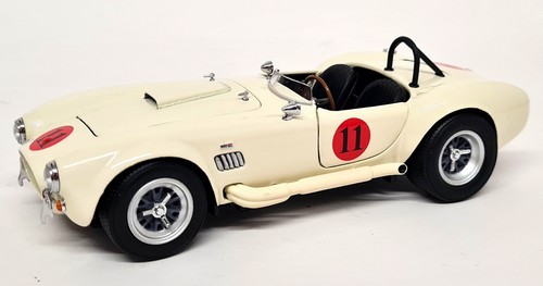 Icons Inc 1/24 Shelby Cobra 427 S/C 1965 Elvis Presley Spinout Scale Model Car - Bild 13 von 19