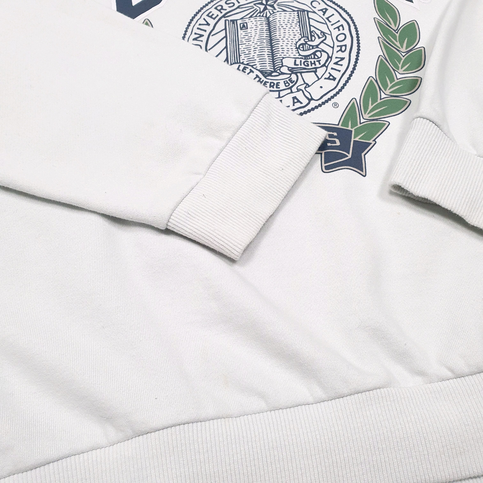 UCLA Crewneck UCLA Bruins University Of California Jumper Sweatshirt Mens L image 4