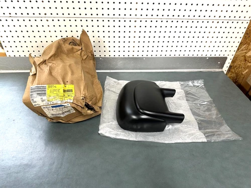 Ford OEM NOS F81Z-17D742-AAW RH Side Tow Mirror Cover 1999-2000 F-250 Super Duty