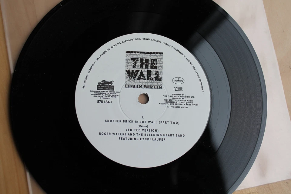 Roger Waters The Wall · Single · 1990, Foto 4 von 4