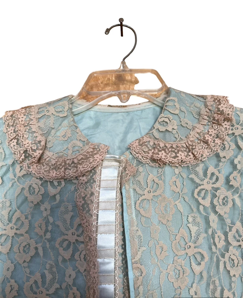 Bata/bata vintage Odette Barsa aguamarina y encaje talla S/M perfecto estado Foto 3 de 4