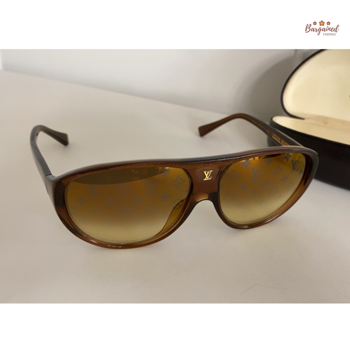 Authentic LOUIS VUITTON Brown Glitter Acetate Illusion Authentic LOUIS VUITTON Brown Glitter Acetate Illusion