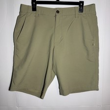 Under Armour Men's 36 Khaki HeatGear Loose Fit Golf Cargo Shorts