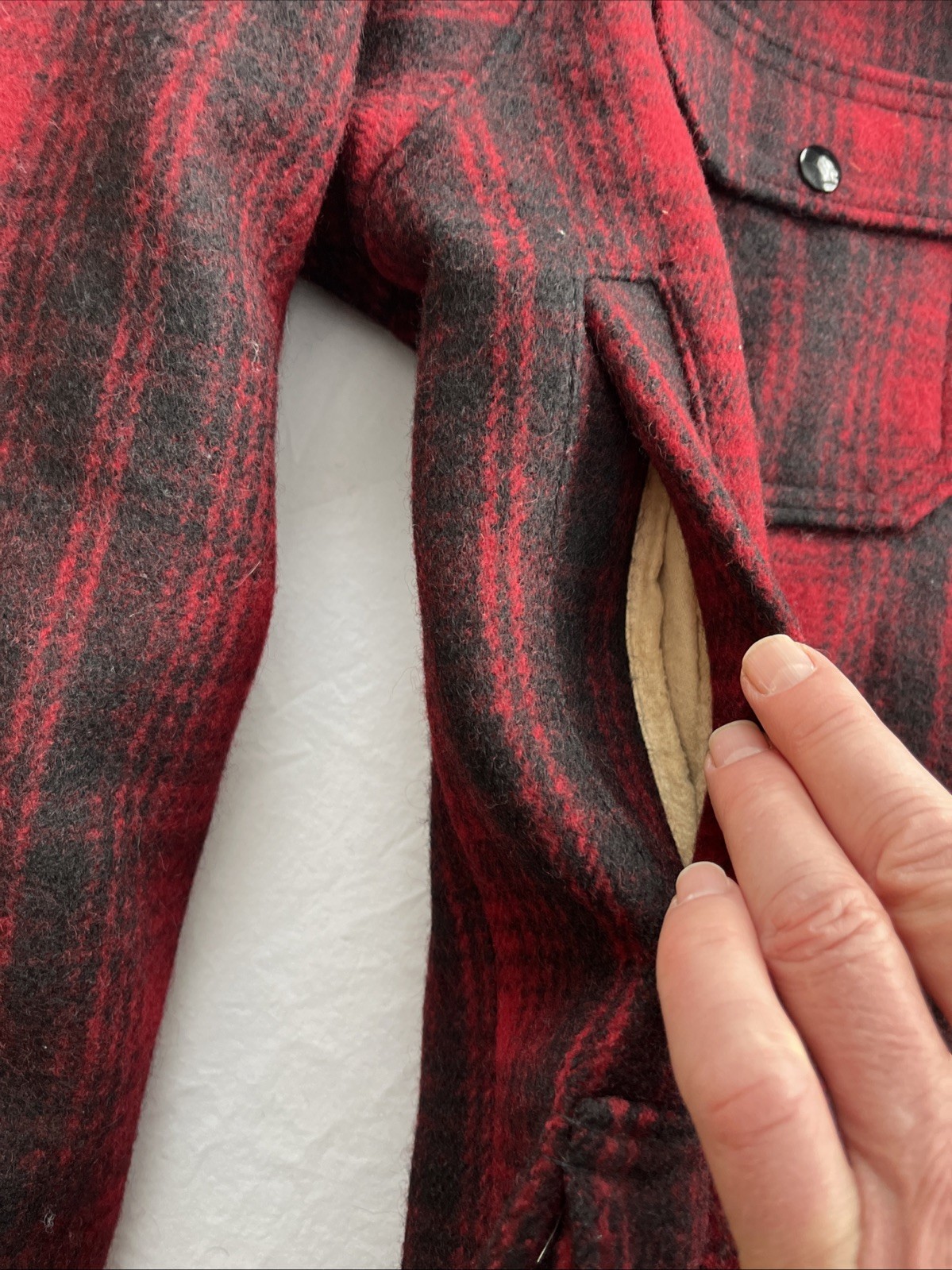 Vintage Woolrich Mackinaw Red/Black 503 Plaid Jacket, Size 40VTG image 8