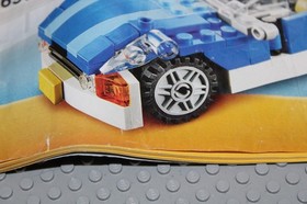 LEGO (6913) CREATOR 3 In 1: Blue Roadster, Used, 100% Complete W/Manuals, No Box
