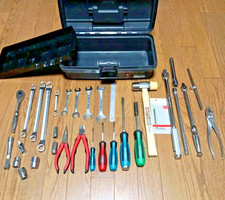 Toyota Mechanic Tool 33-Piece Set with Tool Box Genuine Toyota KTC