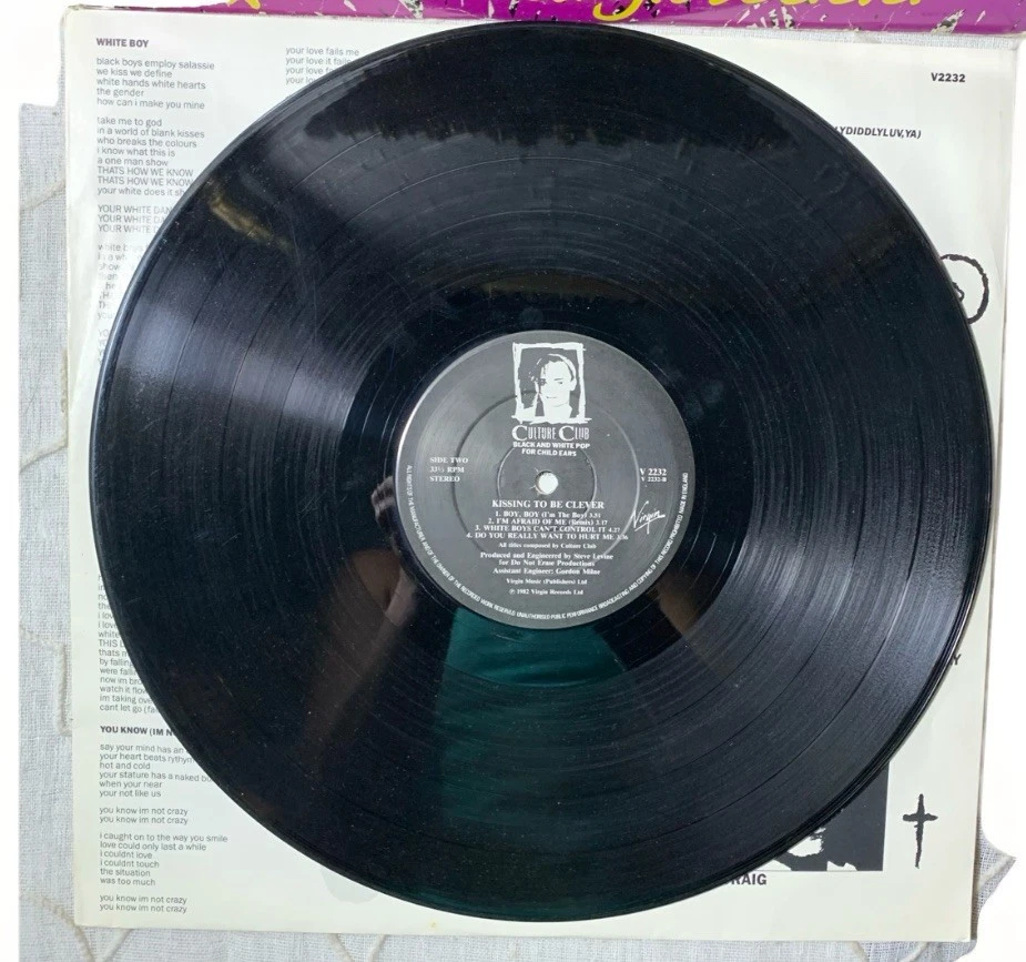 Culture Club – Kissing To Be Clever Vinyl - Do You Really Want To Hurt Me WLP - Image 4 of 4