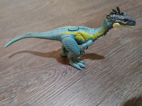 Jurassic World Danger Pack Elaphrosaurus Dinosaur Figure - Picture 2 of 2