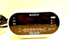 Sony Dream Machine ICF-C318 Automatic Time Clock Radio with Dual Alarms White