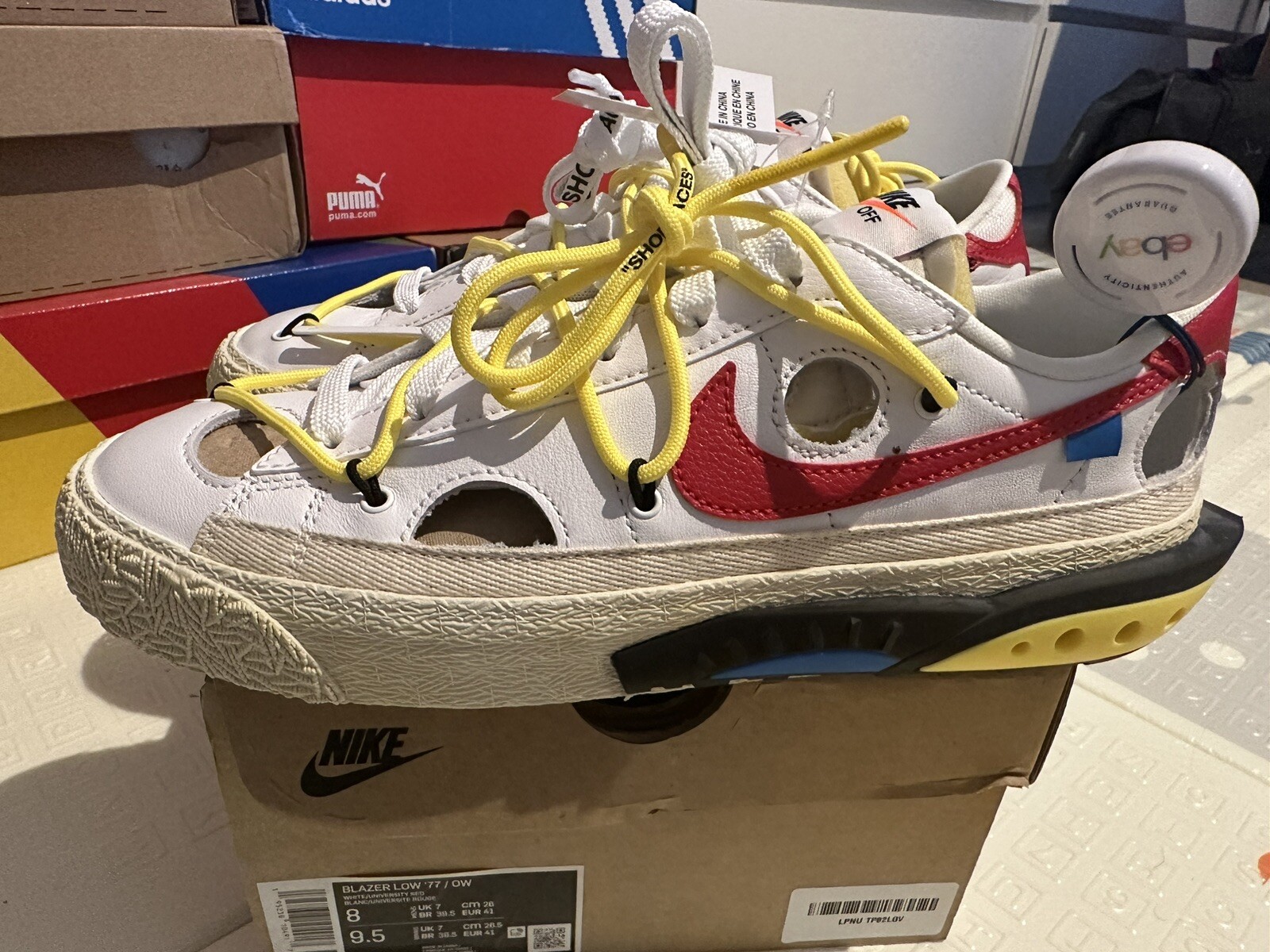 OFF WHITE X NIKE Taglia UK 7 Blazer Nike basso x bianco sporco bianco rosso università 2021